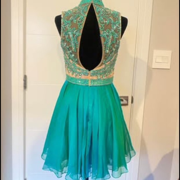 Sherri Hill halter skater dress, blue/teal/emerald, size 10, like new. - Picture 3 of 5